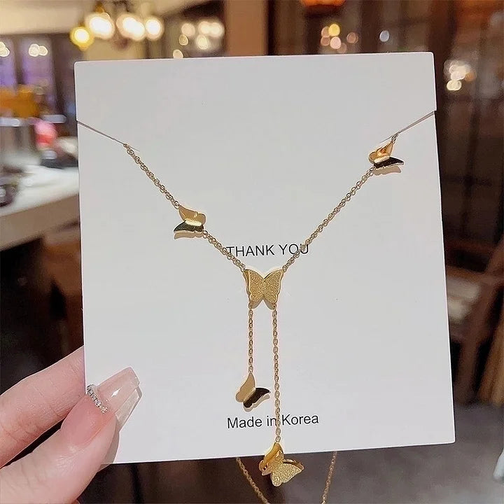 18k Fashion Titanium Steel Collarbone Chain Niche Pendant Versatile Pearl Necklace For Women