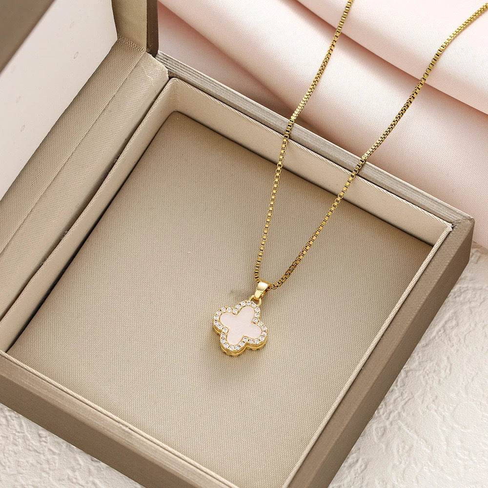 Moderate Luxury Quadrilateral Geometric Titanium Steel 18K Gold Plated Necklaces