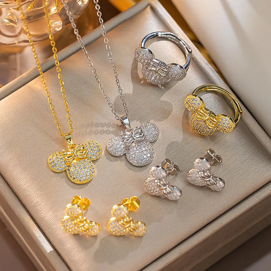 Moderate Luxury Quadrilateral Geometric Heart Titanium Steel 18K Gold Plated Necklaces Steel Mikley set