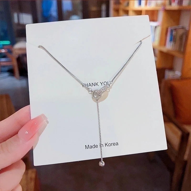 18k Fashion Titanium Steel Collarbone Chain Niche Pendant Versatile Pearl Necklace For Women
